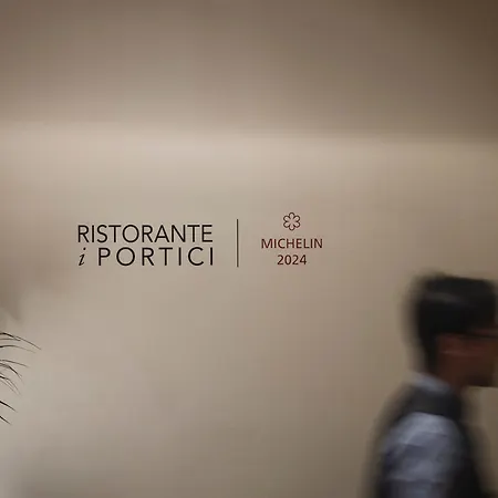 Otel I Portici