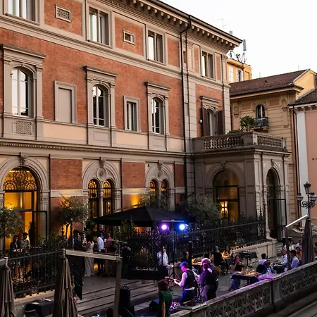 I Portici Otel Bolonya