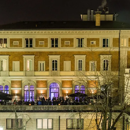 Otel I Portici Bolonya