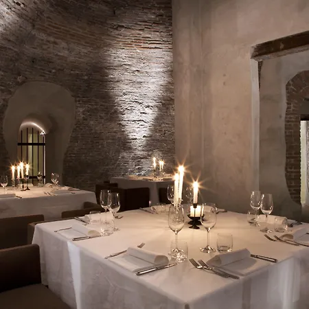 伯洛格纳珀缇西酒店 博洛尼亚